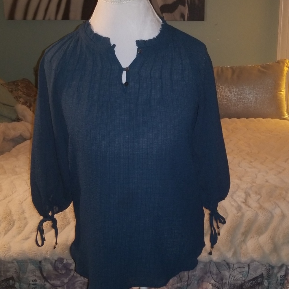 Lauren Conrad Blouse